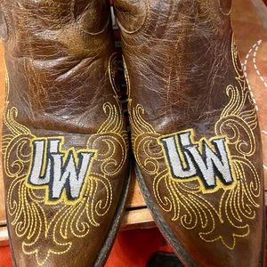 Game day Leather boots representing the University of Wyoming 7.5